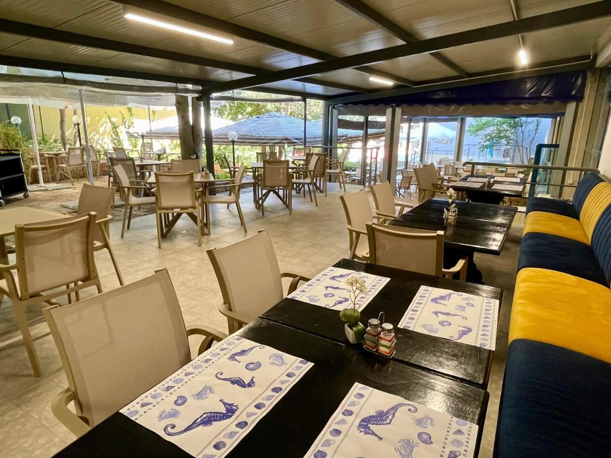 Bsa Holiday Park Hotel Golden Sands Exterior foto
