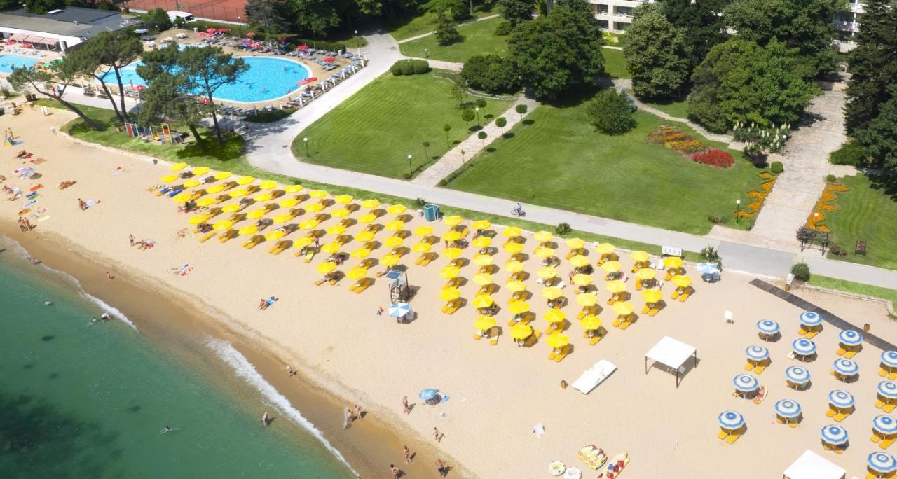 Bsa Holiday Park Hotel Golden Sands Exterior foto